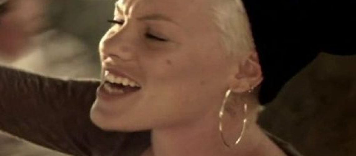 P-nk-Raise-Your-Glass-Music-Video-Screencaps-pink-19338968-1356-640